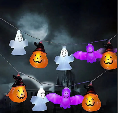 Morroween Pumpkin Bat Ghost Light Chain - full length coiled view